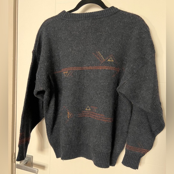 Vintage Crew Neck Sweater - Picture 7 of 16